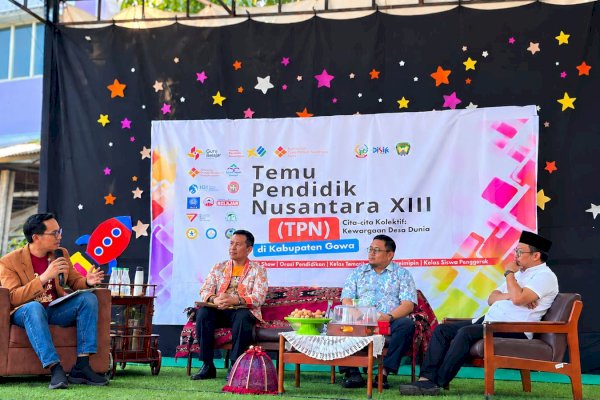 Linieritas Penting, Tetapi Guru Bukan Garis Lurus