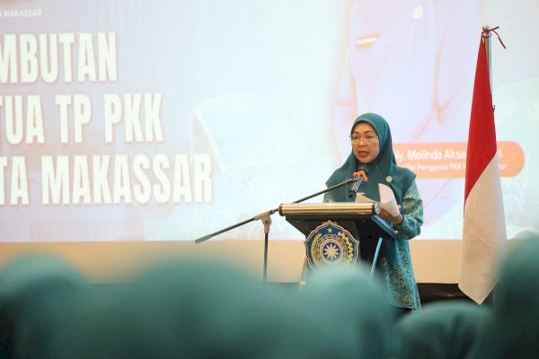 Melinda Aksa Lantik Pengurus Koperasi Konsumen Keluarga Sejahtera TP PKK Makassar