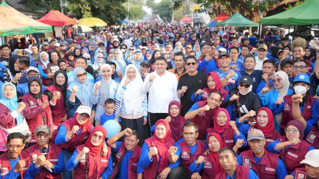 Wali Kota Makassar, Munafri Arifuddin, resmi membuka Car Free Day (CFD) di Jalan Rusa, Kelurahan Maricaya, Kecamatan Makassar.