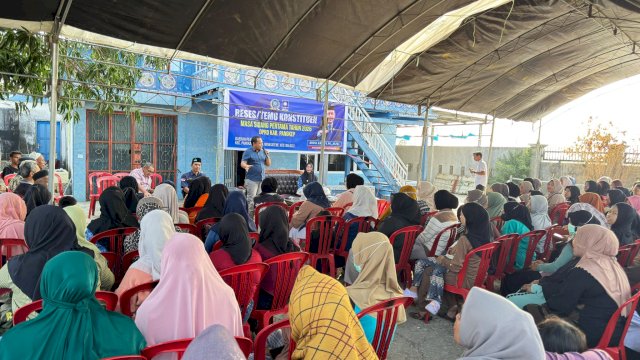 DPRD Pangkep Tampung Keluhan Warga Bonto Perak, Jalan Rusak hingga Drainase Jadi Sorotan