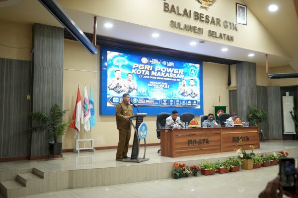 Munafri Tekankan Profesionalitas Guru di Era Digital, AI Jadi Tantangan Pendidikan