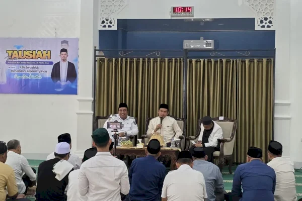 Bupati Chaidir Syam Wajibkan ASN Maros Ikut Pengajian, Abuya Arrasy Sentil Jabatan dan Pencitraan