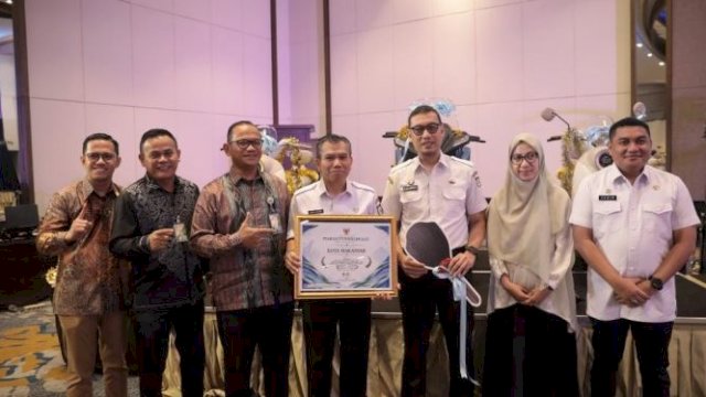Lewat Program Berjasa, Makassar Raih Peringkat Terbaik 1 Paritrana Award Sulsel 2026