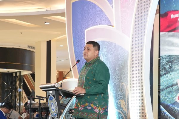 Tutup HKG PKK ke-54, Munafri Tekankan Peran Kader hingga Tingkat RT/RW