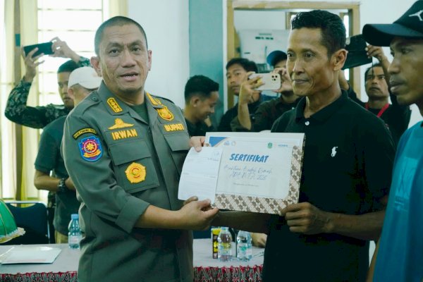 Serahkan Bantuan Bedah Rumah untuk 400 Penerima, Bupati Ibas : Tak Ada Potongan Dana