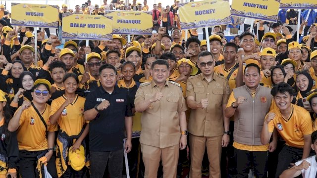 Munafri Lepas Kontingen Makassar ke Porprov 2026, Misi Pertahankan Juara Umum dan Raih 200 Emas