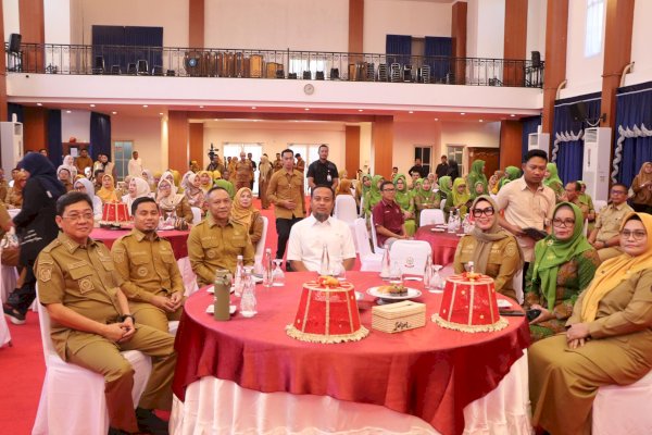 Wali Kota Tasming Hamid Pastikan Bantuan Susu KemenPPPA Tepat Sasaran di Parepare