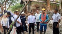 Wali Kota Tasming Hamid Turun Lapangan, Tinjau Kualitas Jalan dan Proyek Sanitasi di Parepare