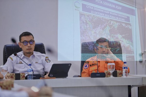 Kualitas Udara Makassar Sangat Tidak Sehat, Sekda Instruksikan Pembagian Masker dan Pemantauan Harian