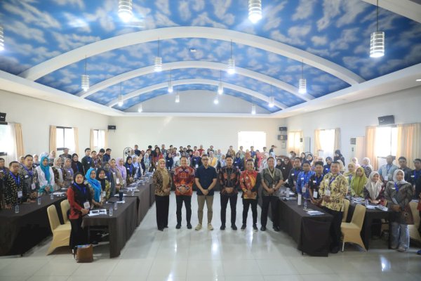 Buka Bimtek, Sekda Makassar: Keprotokolan Berperan Penting Jaga Citra Pimpinan