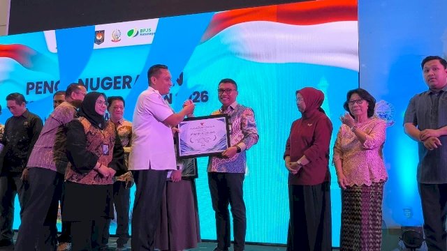 Bank Sulselbar Raih Penghargaan, Kepatuhan Jamsostek Tembus 100 Persen