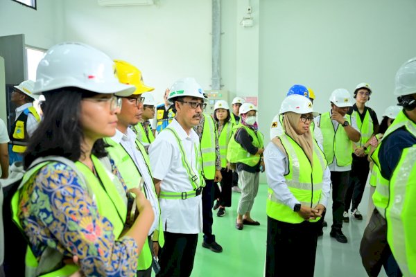 Dirut PDAM Makassar Andi Syahrum Ikuti Pemantauan IPALD Losari dalam ADB Press Tour