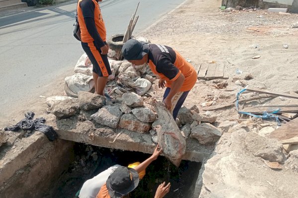 Bertahun-tahun Langganan Banjir, Kini Pemkot Makassar Keruk Drainase di Tiga Titik Paccerakkang