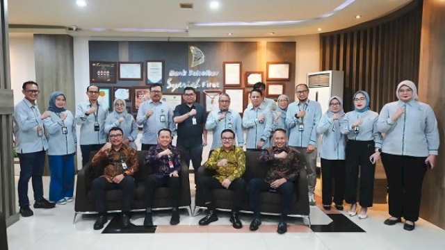 Jufri Rahman Terima Kunjungan Dirjen Bina Keuangan Daerah Kemendagri di Bank Sulselbar