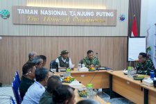 Menhut Perkuat Operasi Darat-Udara di Tanjung Puting, Fokus Lindungi Zona Inti dari Karhutla