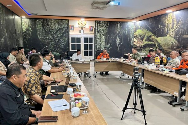 Kemenhut Siapkan 104 Personel untuk Percepat Penanganan Karhutla di Ketapang