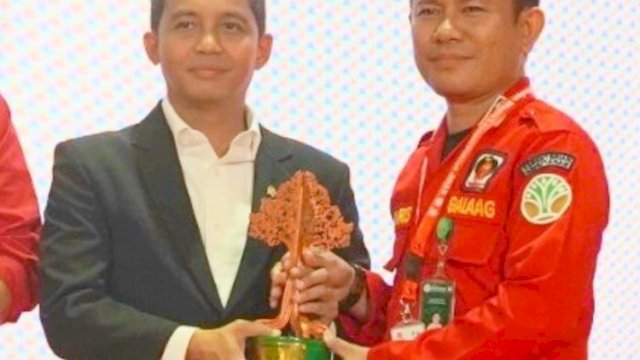 Menteri Raja Juli Antoni di Mata Manggala Agni Kemenhut